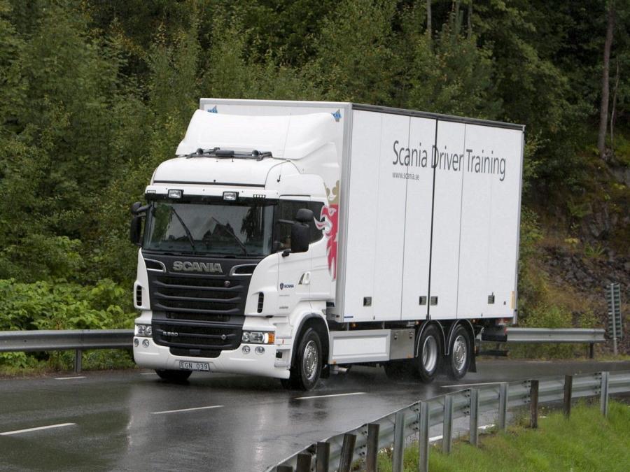  Scania R560 6x2 Highline 2009 года  (фото 8 из 9)